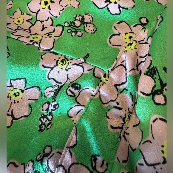 Kate Spade Charm Floral Button Down Pajama Top Short Sleeve Green & Pink Sz Med - Picture 9 of 16